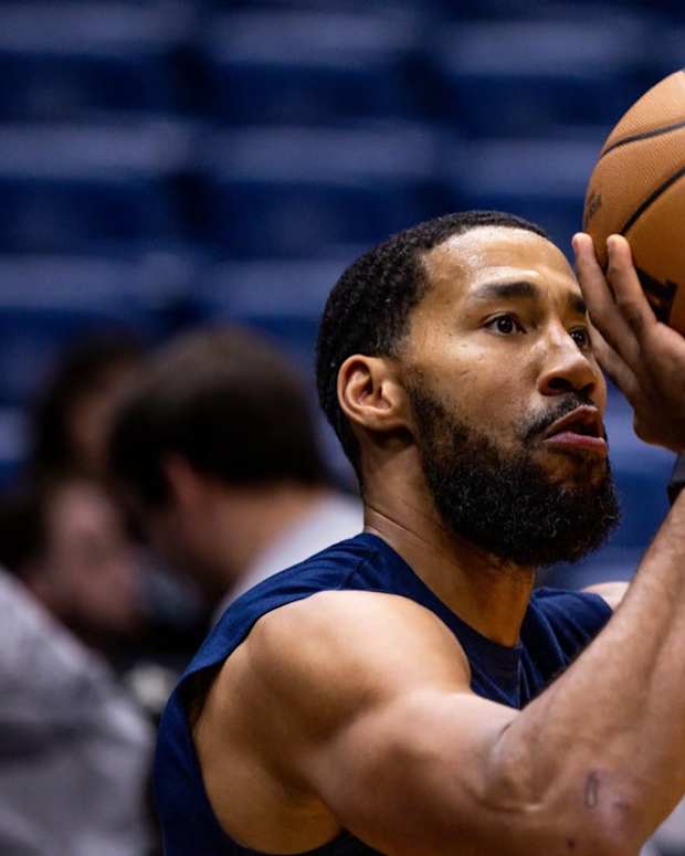 TEMPLE WAIVED BY PELICANS